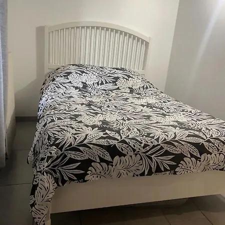 La Maison Teranga Au Bourg De Holiday home Villenave-d'Ornon